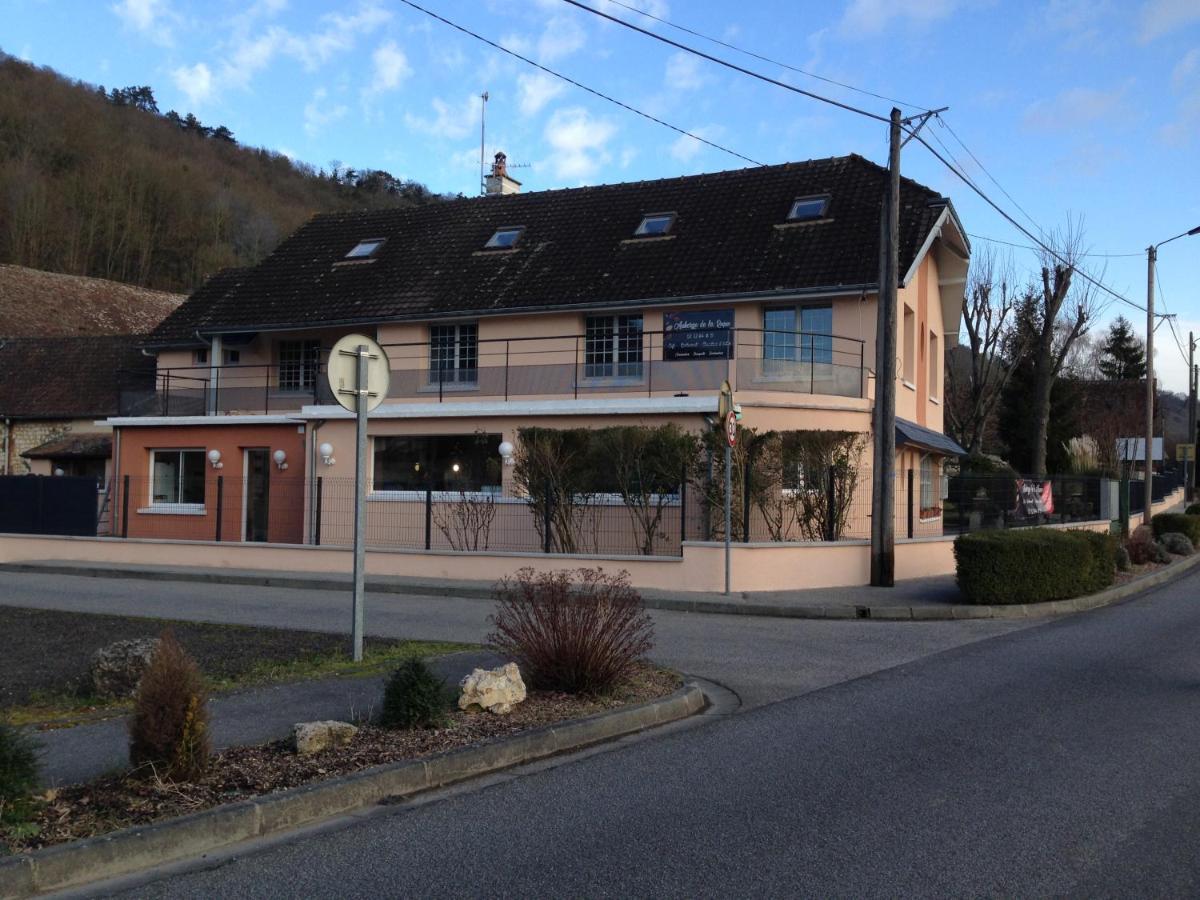 Auberge De La Roque La Roquette Екстер'єр фото